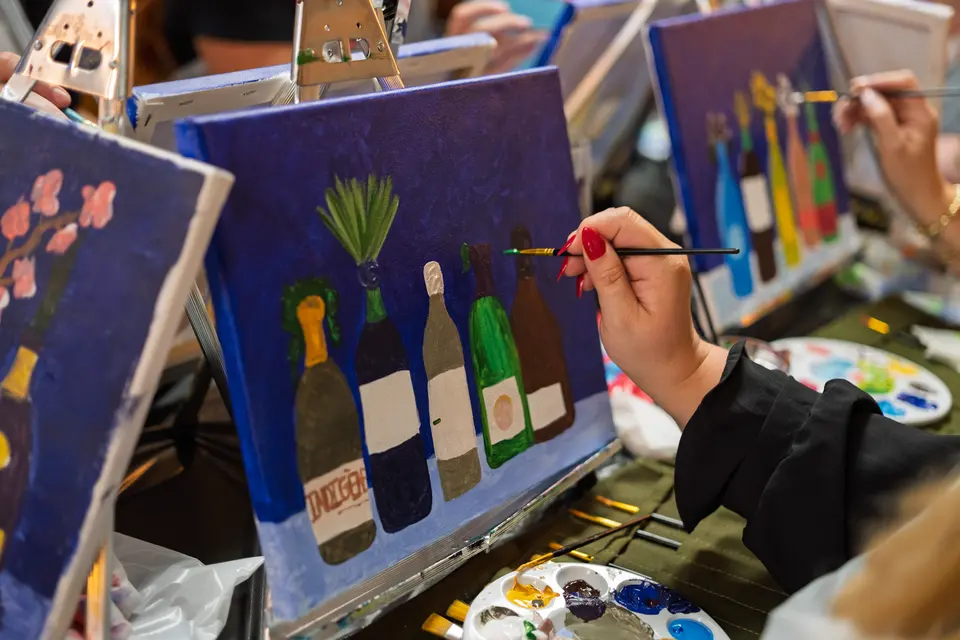 Photo 70 of 87, painting Bottle Bouquets at Greenville Beer Exchange